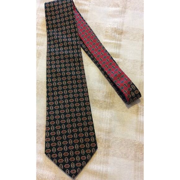Tommy Hilfiger Men’s Tie Green 100% Silk Red & Navy Geometric Design Business - Picture 1 of 3